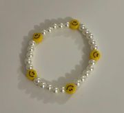 smiley pearl bracelet