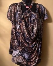 Dress Barn Metallic gold/black blouse stretch illusion and short sleeve with scoop front