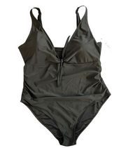 NWT Nicole Miller Plus Size One Piece Center Tie Sweetheart Swimsuit | Black 3X