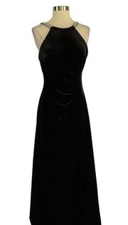 Women's Formal Dress by AQUA Size 10 Black Velvet Beaded Strappy Back Long Gown