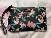 Wristlet