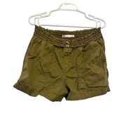 So high rise utility shorts L