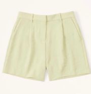 Tailored Short