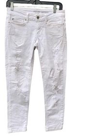 DENIZEN Levi's women's size 28 white cropped distressed jeans inseam 24"