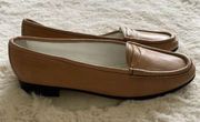 Helene Arpels Loafers size 7.5 tan NEW