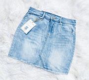 Indigo Rein Size 3 Waist 25 New NWT Jean Skirt Raw Hem Light Wash Trendy Retro