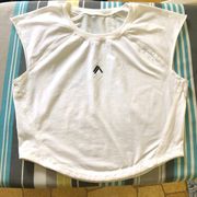 Top - White Muscle tee S