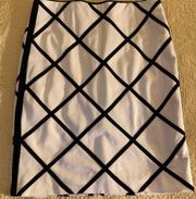 White House | Black Market Beautiful White and Black Skirt by  size 6