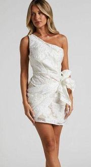 NEW  Kailey Mini Dress One Shoulder Wrap White & Beige Jacquard Size 12