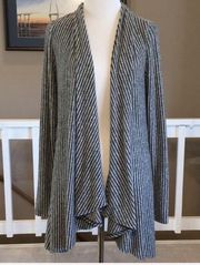 Le Lis vertical stripe gray / black open cardigan