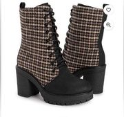 NWOB Size 10 Women’s Houndstooth Waterproof MUK LUK Heeled Boots