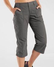 Light Carbon Grey Mid Rise Free Range Outdoor Athletic Hiking Capri Pants