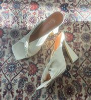 Hideaway Ribbed Leatherette Mule Heels in Cream