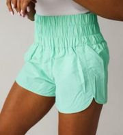 Zenana Windbreaker Gym Running Shorts Mint Green Size Medium