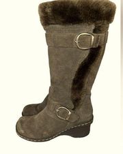 Catchy Womens Suede Leather and Fur Boots size 6