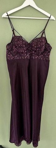 Cacique Lingerie Sz 18/20 Chemise Slip Gown Long Satin Purple Lace Underwire​​