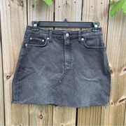 Banana Republic Faded Black denim Raw Hem Mini Skirt size 8