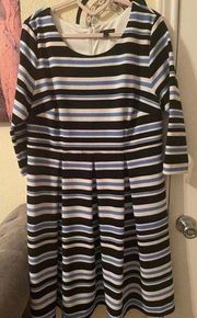 Womens plus size dress size 14 pre/owned