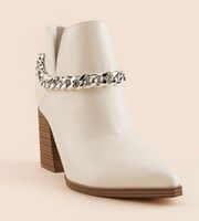 Indigo Rd Ostery Chain Boots Sz 9.5 White Booties