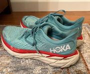 Hoka s Clifton 8