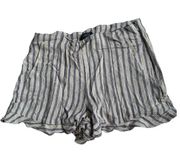 1. State Shorts Womens 8 Cream Dark Grey Striped High-Waisted Cuffed Hem
