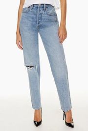 COPY - Aritzia High Rise Boyfriend Jeans NWT Size 28