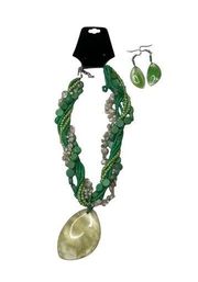 Charming Charlie  Woven Braided Glass Seed Bead Necklace Green