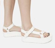 Teva Flatform Universal Platform Sandal White Size 9
