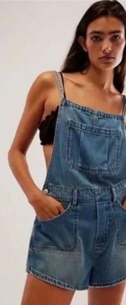 Free People NWOT Denim Overall Shorts size medium