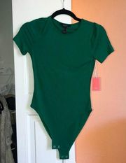 NWT GREEN CAP SLEEVE BODYSUIT TOP