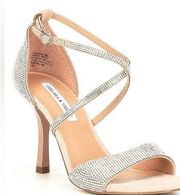 Women’s nude diamond heels size 6.5