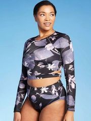 Size Medium Long-Sleeve Tie Back Cropped Rashguard Swim Top