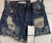 Mom Shorts Women's SZ0 Mid-Rise Blue Denim Distressed