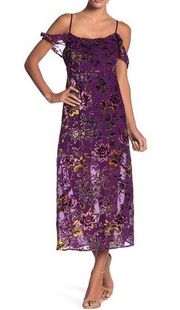 💕HONEY PUNCH💕 Velvet Ruffle Floral Maxi Dress