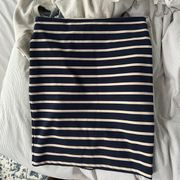 Stripped Stretchy Skirt