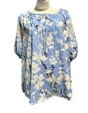 Adrienne Vittadini women's size 1X blue and white floral blouse