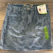 Seven 7 Delancey Paisley Printed Denim Jean Pleated Front Skirt NWT 10