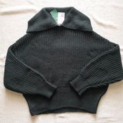 Dark Green Sweater With Collar