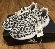Adidas  Swift run animal print athletic training shoes sneakers size 9 womens new