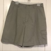 Khaki Shorts Light Olive