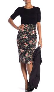 ruched floral pull-on skirt knee length women’s  Size Large