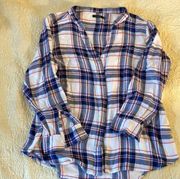 Womens shirt by  size 1x