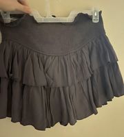 grey skirt