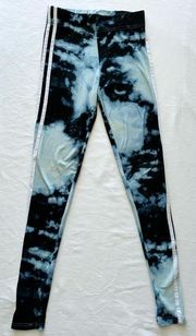 Rue21 Blue tie dye leggings Size Small