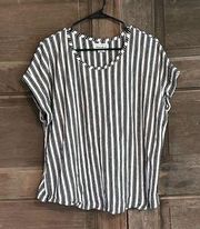 Republic Clothing Black White Striped Womens T-Shirt SZ Large Short Sleeve
