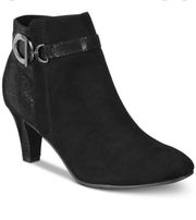 NEW !!!  Viola Black Booties !!!!