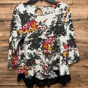 Ivy Jane large floral top