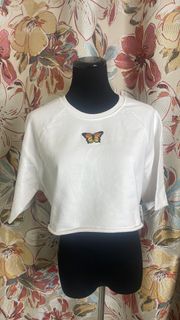 NWT White  Cropped Short Sleeve Sweater