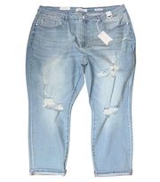 NWT Plus Size  Mid Rise Distressed Boy Friend Jeans Size 24W