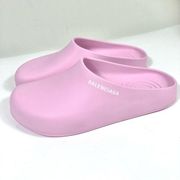 Pool Closed Slides Clogs Pink Women Size 8 US NEW